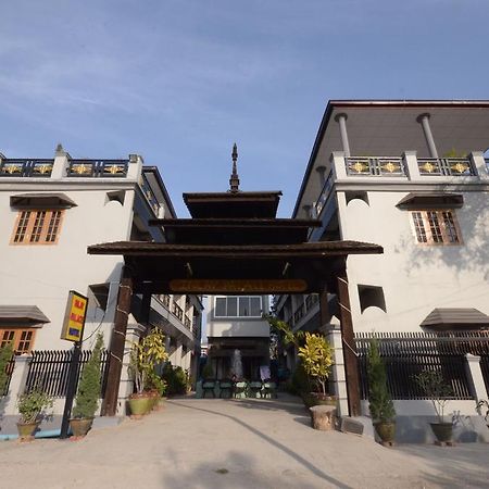 Inlay Palace Hotel Nyaung Shwe Εξωτερικό φωτογραφία