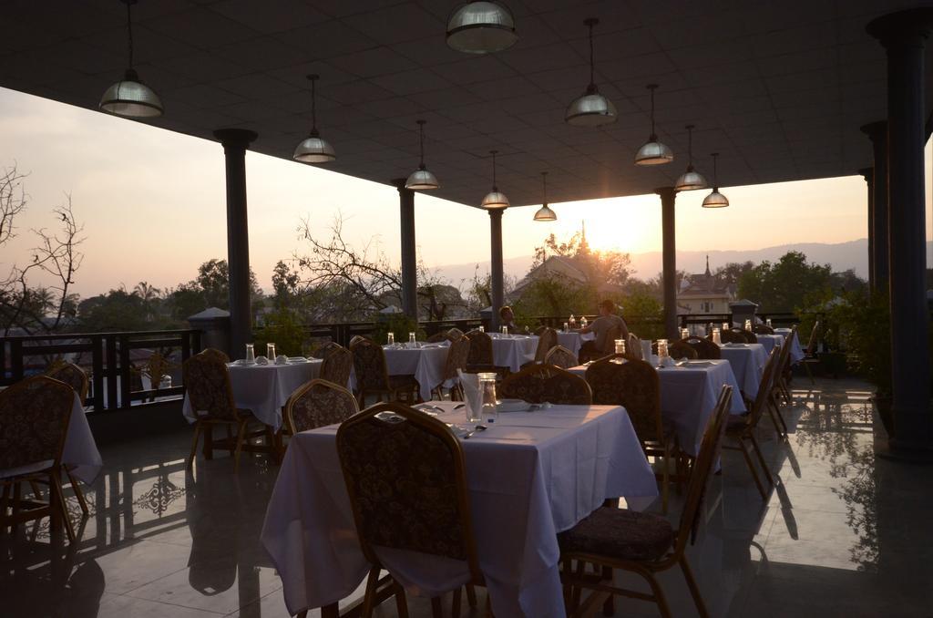 Inlay Palace Hotel Nyaung Shwe Εξωτερικό φωτογραφία