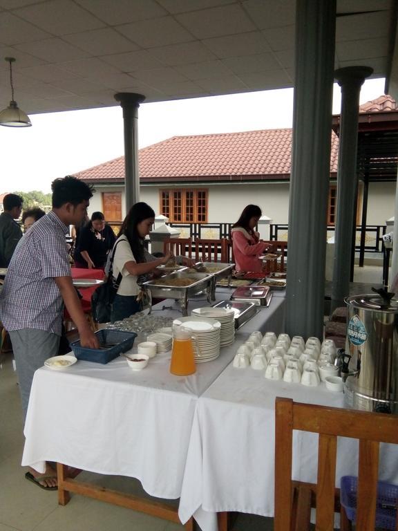 Inlay Palace Hotel Nyaung Shwe Εξωτερικό φωτογραφία