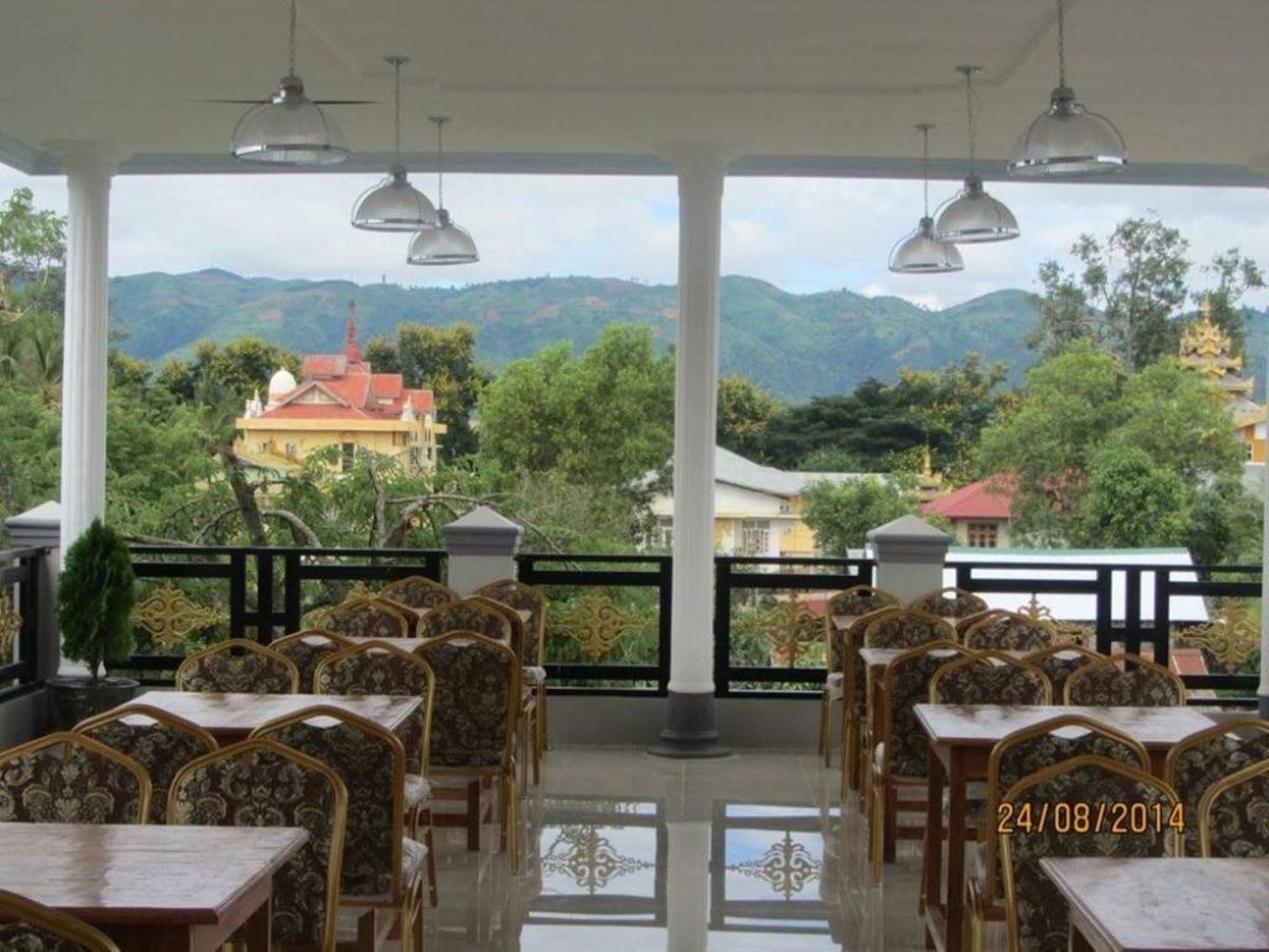 Inlay Palace Hotel Nyaung Shwe Εξωτερικό φωτογραφία